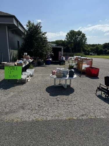 Tons of Treasures with Fall in Love Prices