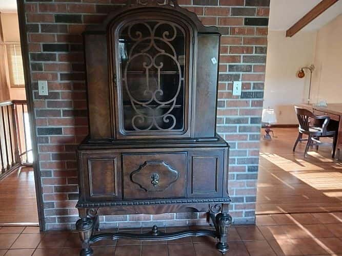 Living Estate Sale