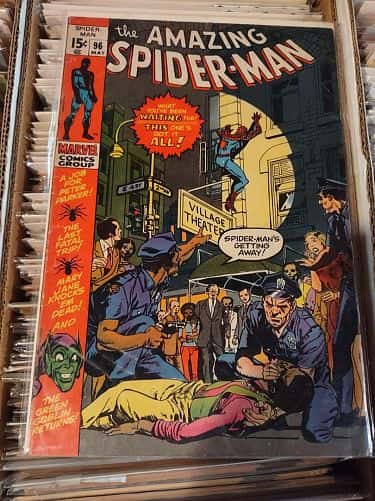 Comic book / sportscard yardsale!  Four days!  Discounts increased!