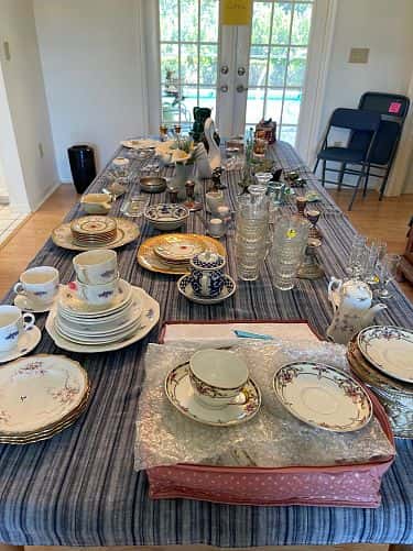ESTATE SALE TURNED YARD SALE - EVERYTHING MUST GO! 🚨
