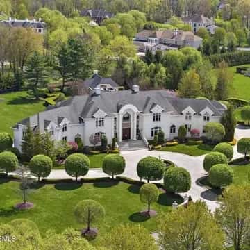 COLTS NECK...DUE PROCESS ESTATES...3 DAY DESIGNER BLOWOUT MOVING SALE...ENTIRE CONTENTS...