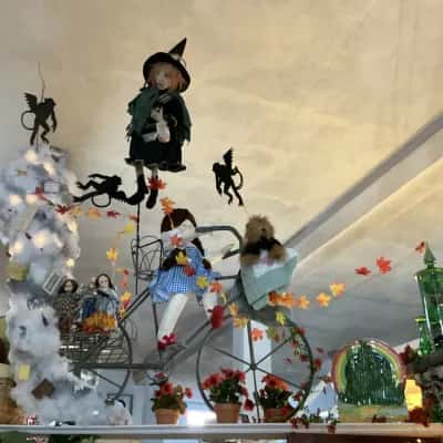 Le Marche Emporium OPEN Sept 4, 10am-8pm & Sept 5-6, 10am-5pm