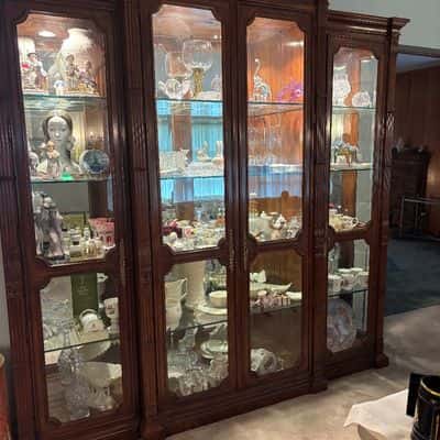 Estate Sale New Hyde Park Come join us Thursday Evening 10/1, 3pm-8pm