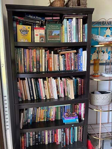 Garage Sale - Vintage and Antiques