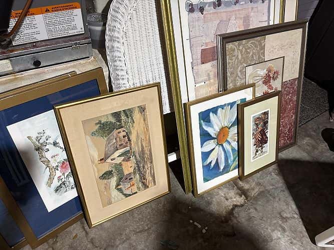 Moving Sale EVERYTHING under$10