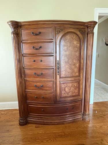 Estate Sale / Moving Sale