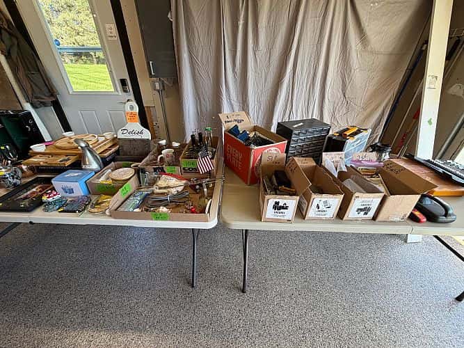Garage/Yard Sale in Highland Twp., MI