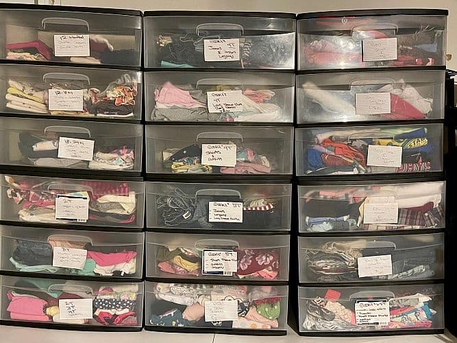 Massive Garage Sale 🛍️💗