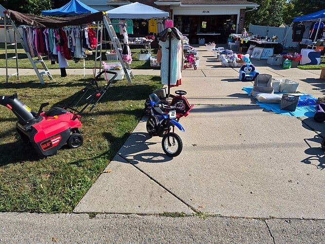 Large Fall Garage Sale