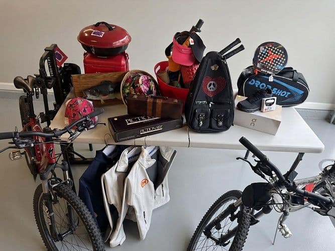 🌟 NOT YOUR AVERAGE GARAGE SALE! 🌟