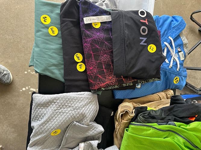 Garage Sale - Hamlin & Rochester