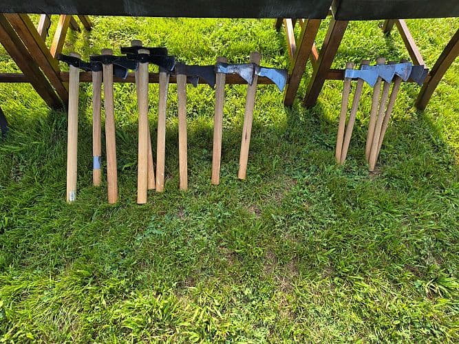 Yard Sale — photo 1