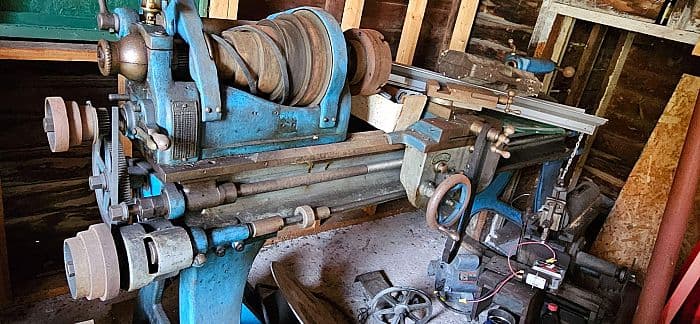 Sale: tools, jewelry, jigsaw puzzles, tv