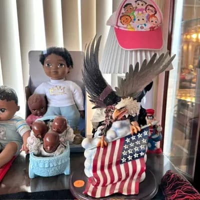 Thumbnail 4