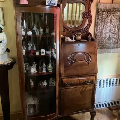 Douglaston Tag Sale by Mona — photo 1