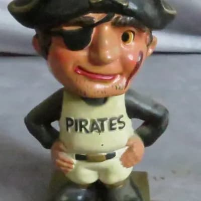 Antique-Modern Sports Memorabilia & Bobbleheads