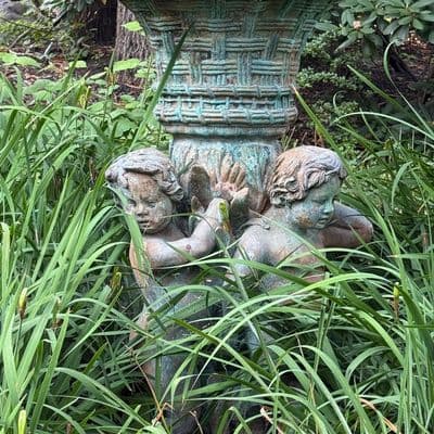 Hydrangeas’ Estate Sales In New Hope — photo 1