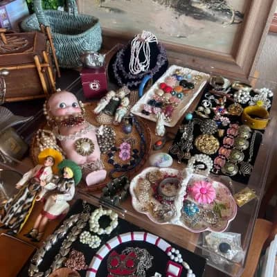 Bella Vista Estate Sale