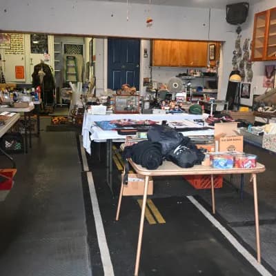 Smithtown IN-PERSON Man Cave Garage Sale ( Harley Davidson, Wall Art, Tools, Vintage Tools, Books, M