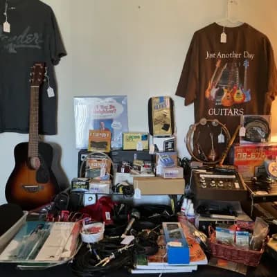 ROCKING OUT IN RIVERSIDE-MUSICAL & DESIGNER BRANDS ESTATE SALE