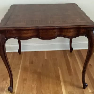 Avon CT House Liquidation Sale