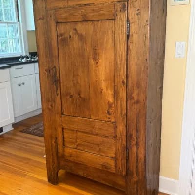 West Hartford CT - Great Moving Sale Filled with Furniture, Art, Jewelry, Rugs, Decor & More