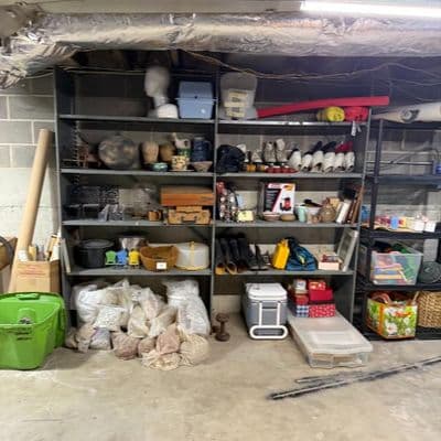 A MOMENT IN TIME - Warrenville - Musical Instruments Huge Vintage Wind up collection and more!