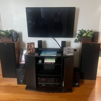 Bunker Hill Estate Sale