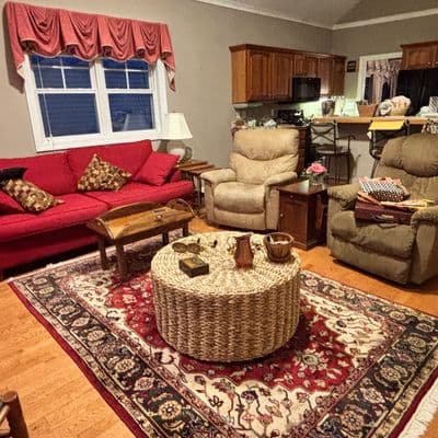 SW COUNTY PATIO HOME OFFERING