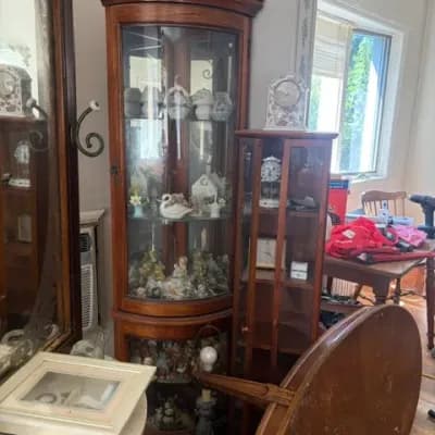 Floral Park Tag Sale by Mona — photo 1