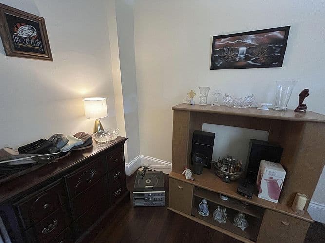 Moving Sale — photo 1