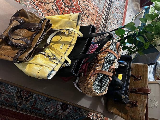 Yard Sale 8/21 and 8/23 (not on Saturday, just Friday and Sunday)