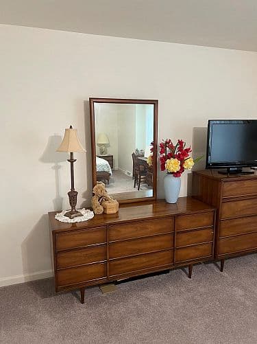 Estate Sale with beautiful home furnishings!!