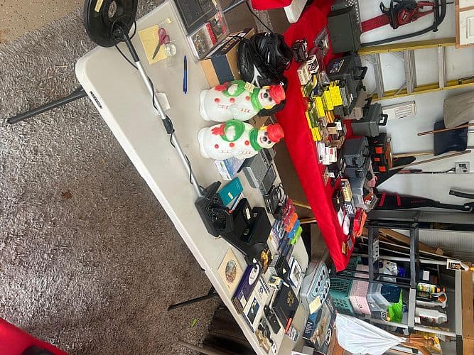 Garage Sale Thursday 8/27 & Friday 8/28 9-4