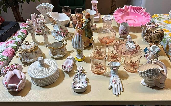 🌸 ESTATE-STYLE SALE • 3 GENERATIONS OF TREASURES 🌸
