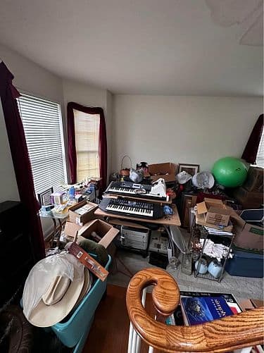Estate sale Sunday Aug 30 10am to 5 pm @ 427 church rd Sicklerville nj 08081