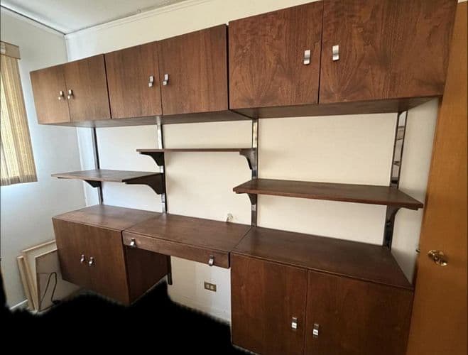 FANTASTIC RAVENSWOOD MCM VINTAGE ESTATE SALE