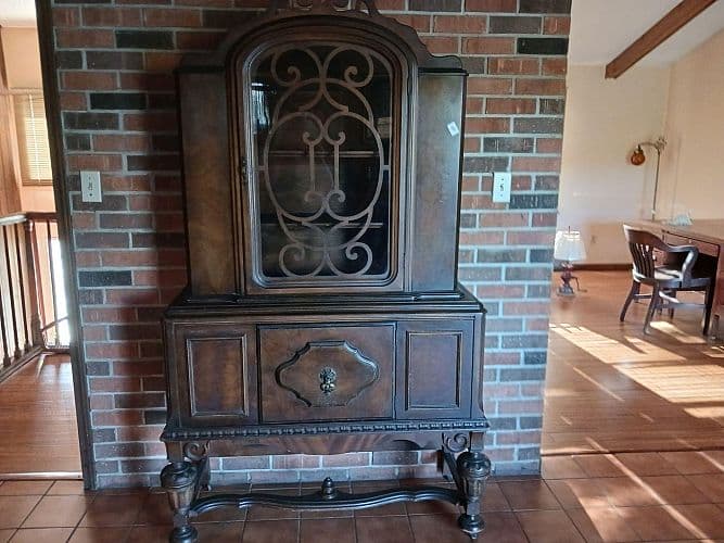 Living Estate Sale