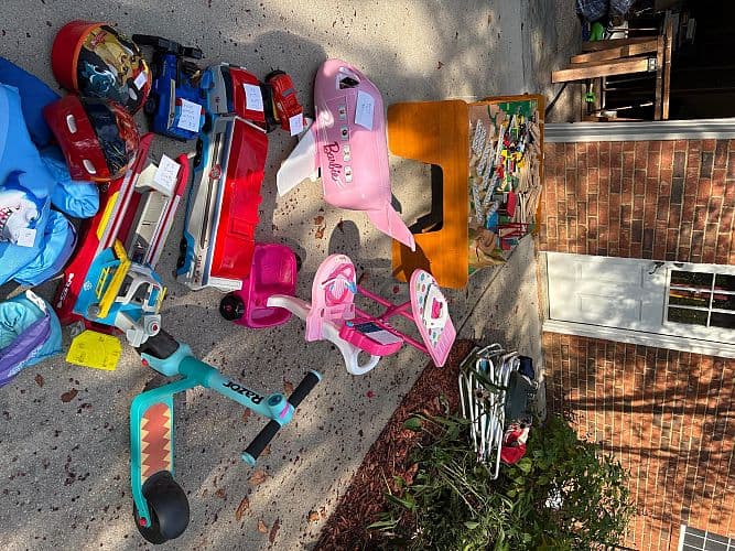 Huge Multi Family Garage Sale