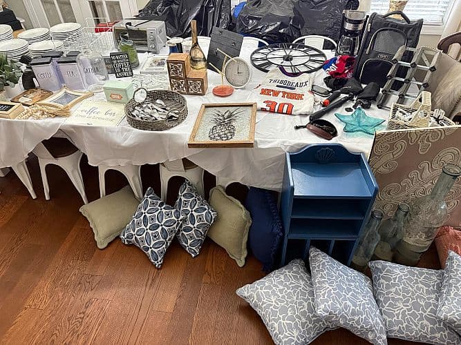 Middletown/Red Bank HUGE Multi-Family Yard Sale! So. Much. Good. Stuff!