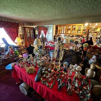 COLLECTORS PARADISE SALE by Grasons Co Elite of North OC 3 Day Estate Sale in Anaheim