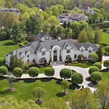 COLTS NECK...DUE PROCESS ESTATES...4 DAY DESIGNER BLOWOUT MOVING SALE...ENTIRE CONTENTS...