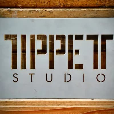 Oscar winner, Artist, Master Animator, Legend, Phil Tippett. Studio liquidation hosted by Clarity Es