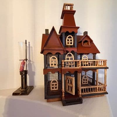 Granny’s little cottage Estate Sale