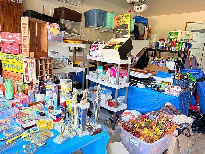 MULTI FAMILY GARAGE / MOVING SALE - LOADED - PICKERS PARADISE