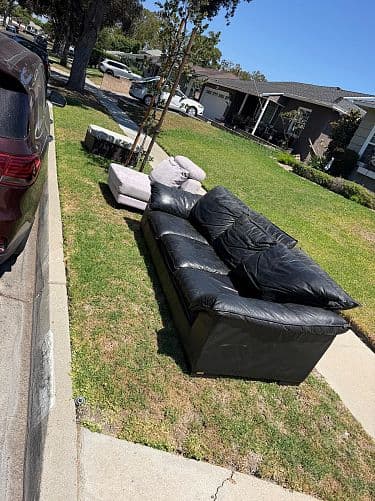 Yard sale!
