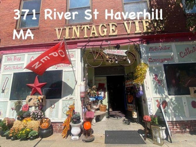 VINTAGE VIEW Multi-Dealer / Consignment Emporium. OPEN -11:00
