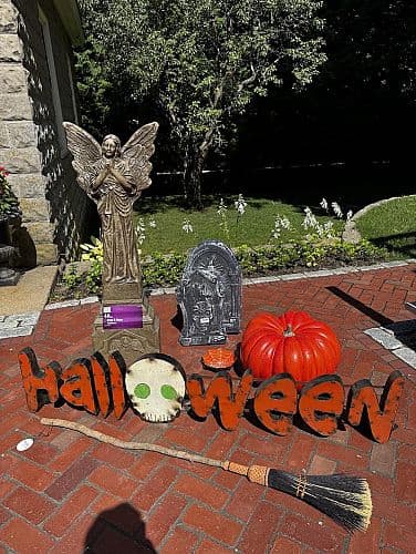 Large Salem Yard Sale - Furniture, Home Decor, Lighting, Halloween & More