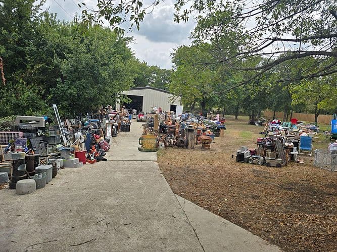 Collectors huge retirement garage sale 9/25-9/27 8-5 pm