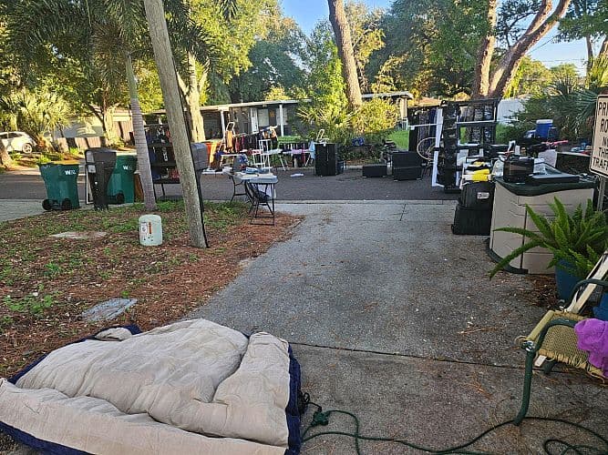Garage Yard sale